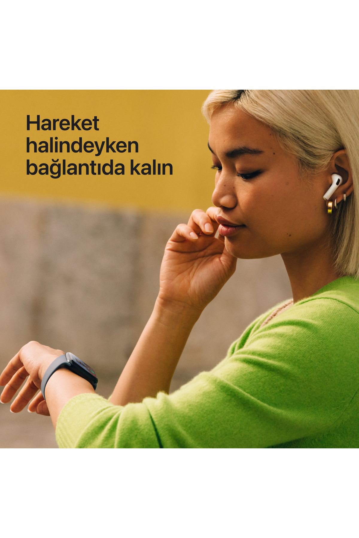 Apple Watch SE 3 GPS, 40mm Yıldız Işığı Alüminyum Kasa ve Yıldız Işığı Spor Kordon - S/M - 4